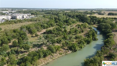 2214 River Rd, San Marcos, TX 78666 - photo 7