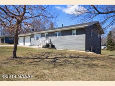 1308 Woodcrest Rd NW, Alexandria, MN 56308 - photo 2