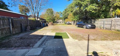 920 Mimosa Dr, Wake Village, TX 75501 - photo 7