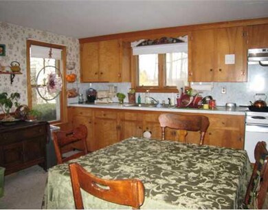 195 Pleasant St, Eliot, ME 03903 - photo 2