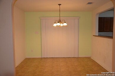 3818 Flyer Vista, San Antonio, TX 78261 - photo 6