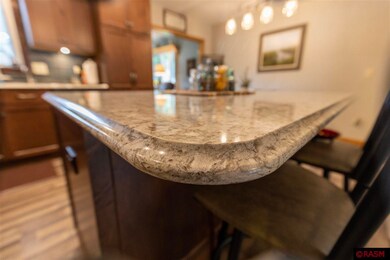 1120 S Franklin St, New Ulm, MN 56073 - photo 5