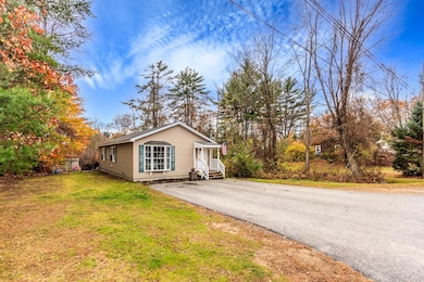 42 Woodrow Ave, Franklin, NH 03235 - photo 3