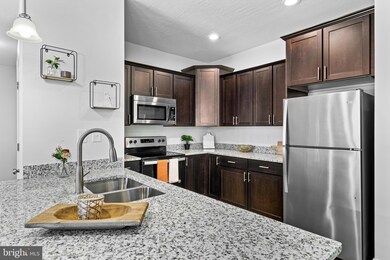 1001 Admiral Ln unit 9, Hanover, PA 17331 - photo 6