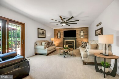 28013 Cedar View Ct, Mechanicsville, MD 20659 - photo 5