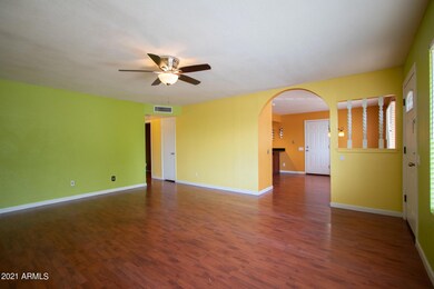 2602 E Pinchot Ave, Phoenix, AZ 85016 - photo 6