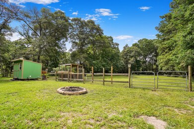 26407 Magnolia Dr, Splendora, TX 77372 - photo 5