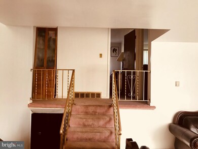 3313 Hillsmere Rd, Gwynn Oak, MD 21207 - photo 5