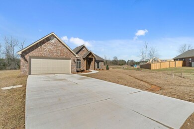 38 Dora Ln, Hattiesburg, MS 39402 - photo 2