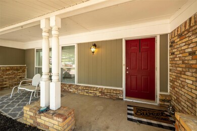 1036 Barbara Ann Dr, Hurst, TX 76053 - photo 5