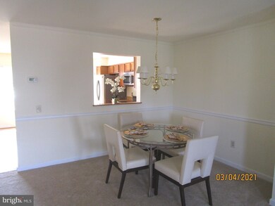 7085 Gresham Ct W, Frederick, MD 21703 - photo 4