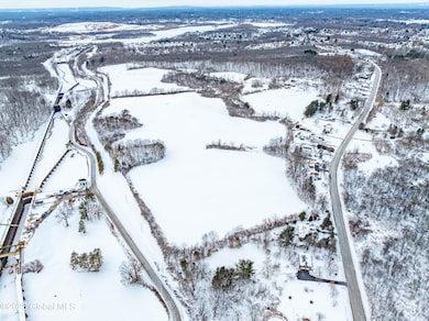 L31.121 Fonda Rd, Waterford, NY 12188 - photo 2