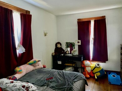 21 Trinity St unit 23, New Britain, CT 06051 - photo 6