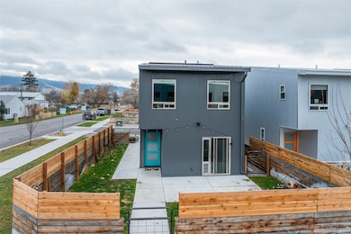 983 Kemp St, Missoula, MT 59801 - photo 2