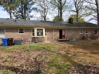 2428 Taylorwood Blvd, Chesapeake, VA 23321 - photo 2