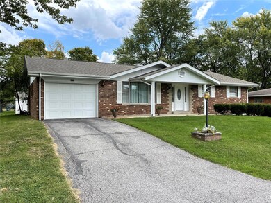 3110 Mary Dr, Maryville, IL 62062 - photo 2