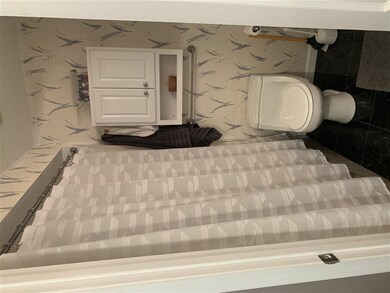 38 Walnut Cir, MerriMacK, NH 03054 - photo 3