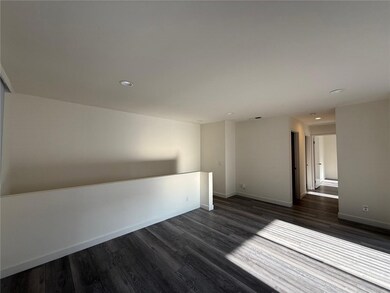 13059 Hubbard St unit 6, Sylmar, CA 91342 - photo 4