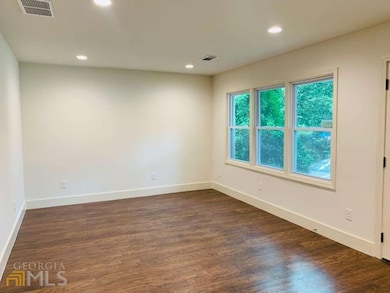 364 Brooks Ave SW, Atlanta, GA 30310 - photo 5