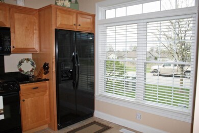 18082 Cloverleaf Dr S, South Bend, IN 46637 - photo 3