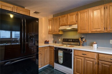 1603 Plainfield Pike unit A9, Johnston, RI 02919 - photo 6