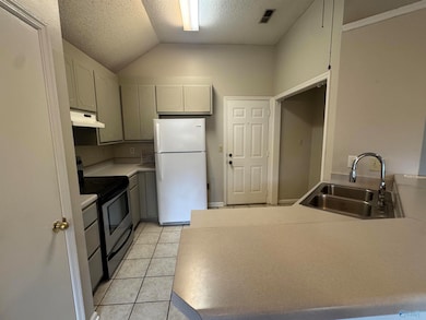 106 Yellowwood Ct, Madison, AL 35758 - photo 5