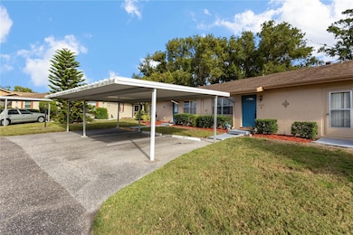 409 Feltham Trail unit B, Sun City Center, FL 33573 - photo 2