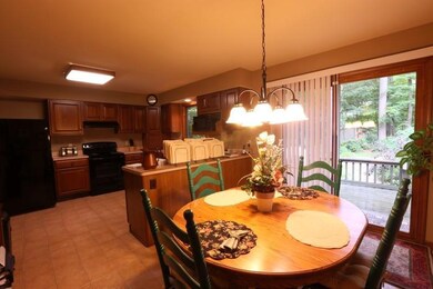 810 Kingsway Cir, Howard, OH 43028 - photo 7