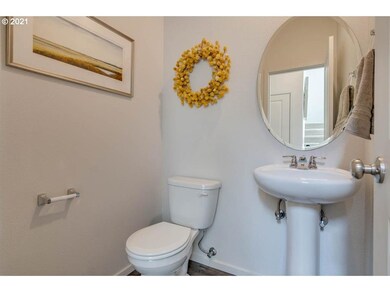 2962 W St, Springfield, OR 97477 - photo 4