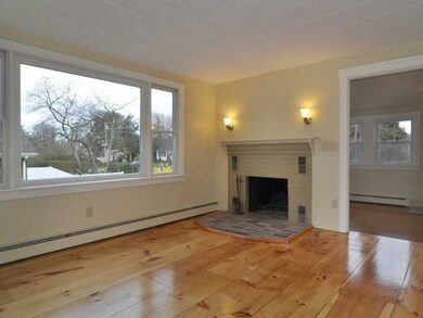 83 Mast St, Jamestown, RI 02835 - photo 4