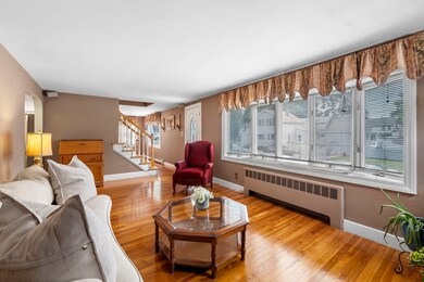 1 Catalpa St, Saugus, MA 01906 - photo 4