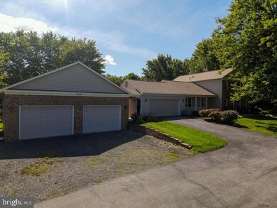 2333 Green Valley Rd, Clarksburg, MD 20871 - photo 3