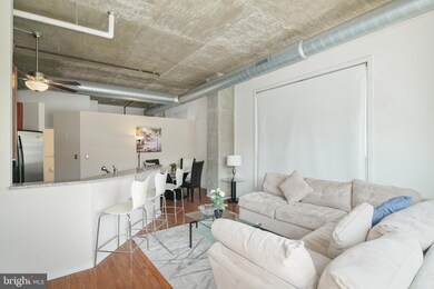 113 N Bread St unit 3D6, Philadelphia, PA 19106 - photo 2
