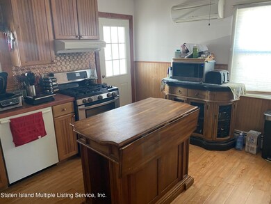 44 Clermont Place, Staten Island, NY 10314 - photo 4
