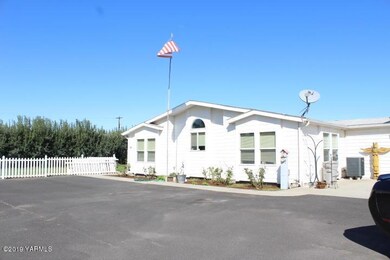 875 Division Road Picture 3