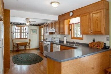 5 Pleasant St, Newbury, NH 03255 - photo 7