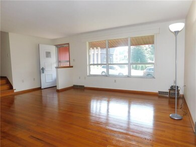 Wow.  Gorgeous, gleaming hardwood graces this spac