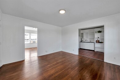 1509 Enid St unit A, Houston, TX 77009 - photo 5