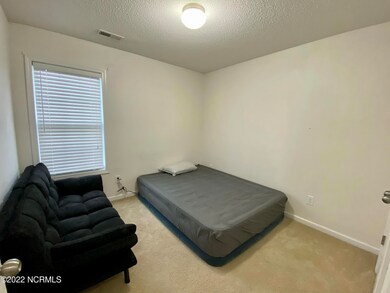 2FCC9F80-A87E-4647-BBD7-EB9DA5921E74