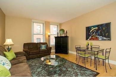 Lincoln Plaza II unit L419, Boston, MA 02111 - photo 5