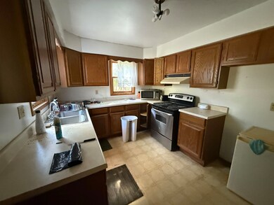 N9625 Alcedo St, Summit Lake, WI 54485 - photo 7