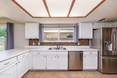 1640 E Whitten St, Chandler, AZ 85225 - photo 4