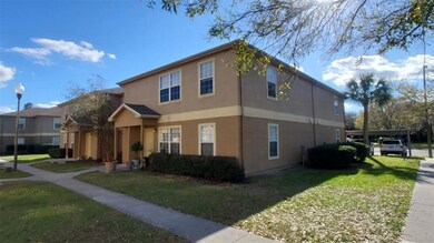 5914 Willow Ridge Dr unit 204, Zephyrhills, FL 33541 - photo 2