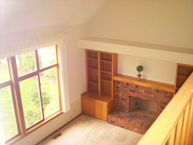 14581 NE 57th St, Bellevue, WA 98007 - photo 4