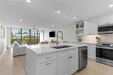 1825 Tarpon Ln unit H103, Vero Beach, FL 32960 - photo 2