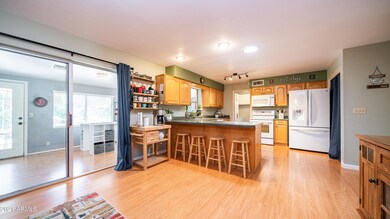 4711 East Flossmoor Circle-11