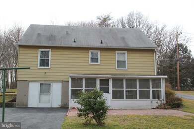 4912 Ridge Rd, Rosedale, MD 21237 - photo 2