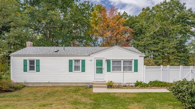 52 Longview Dr, Florence, MA 01062 - photo 2