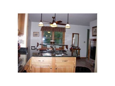 20 Crossing at Riverplace unit 102, Woodstock, NH 03262 - photo 6