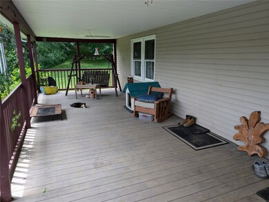 9492 Hill Rd, Conneautville, PA 16406 - photo 2